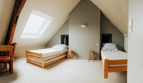 Twin Room with Shared Bathroom