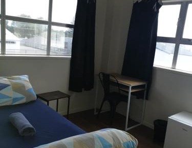 Single Room with Shared Facilities