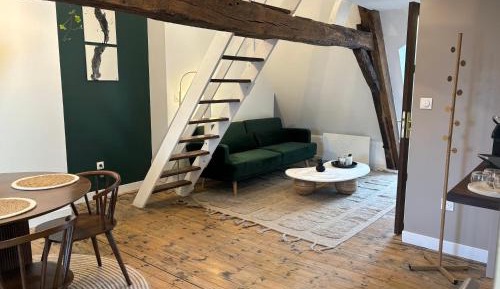 Apartment - Split Level