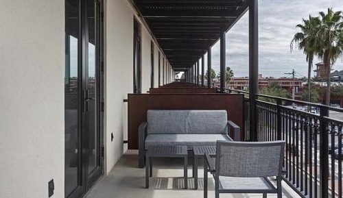 Studio with Balcony