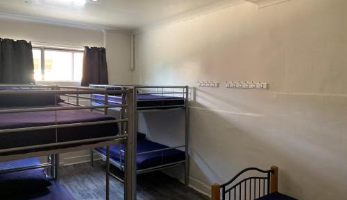 Bed in 7-Bed Mixed Dormitory Room