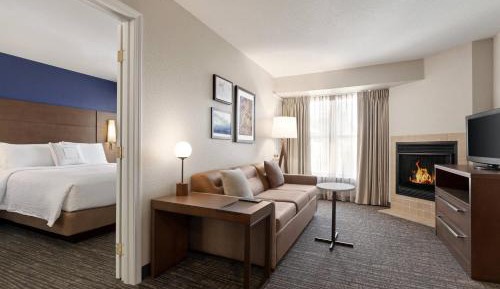 Two-Bedroom Suite with Sofa Bed