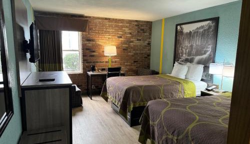Double Room - Non-Smoking 