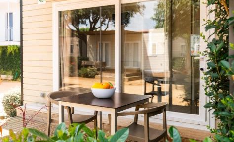 One-Bedroom Bungalow