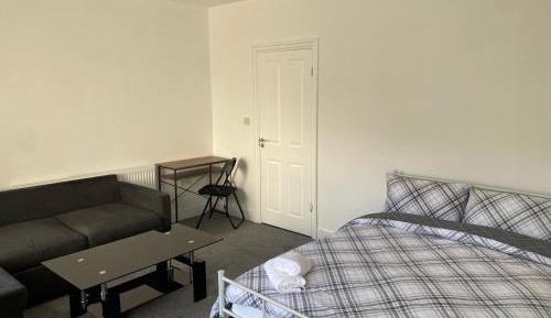 Deluxe Double Room with Extra Bed