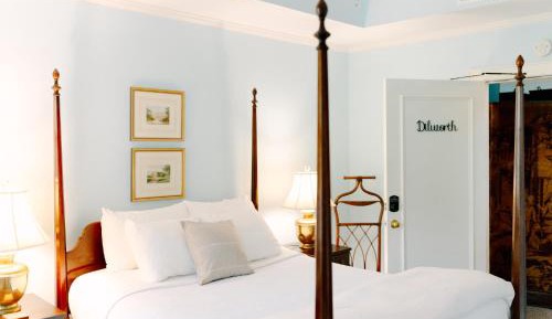 Queen Room with Balcony