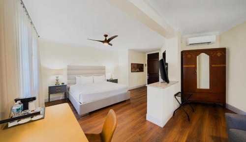King Suite