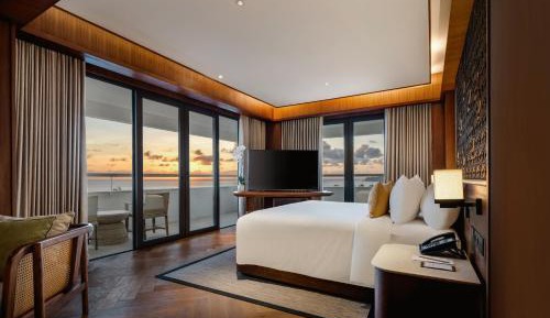 Executive Suite with Sea View
