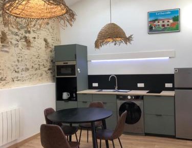 One-Bedroom Apartment - Non-Smoking