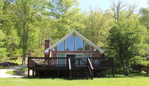Three-Bedroom Vacation Home 