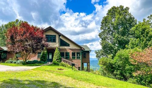 Four-Bedroom Vacation Home