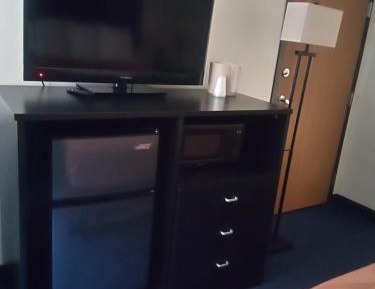 King Room - Non-Smoking