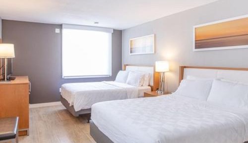 Standard Room with Two Queen Beds