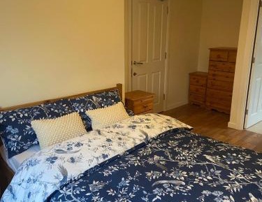 Deluxe Double Room with Shower