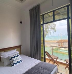 Double Room with Balcony and Sea View