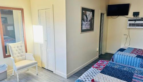 Double or Twin Room with Shared Bathroom