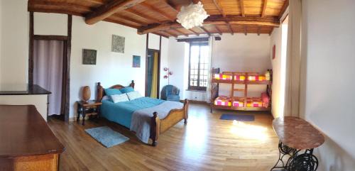 Quadruple Room with Mountain View