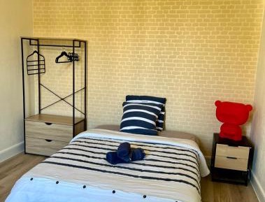 Double Room with Shared Bathroom