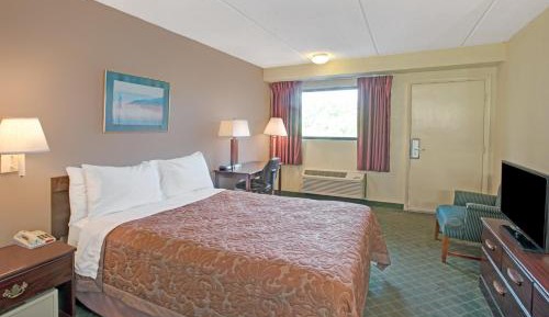 King Room - Non-Smoking