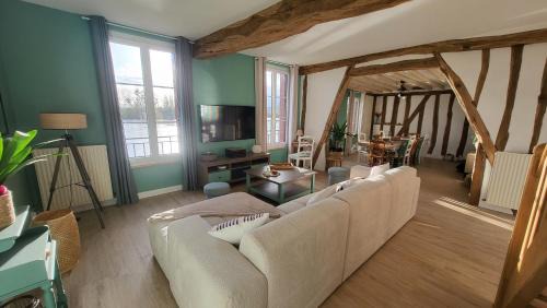 Six-Bedroom House