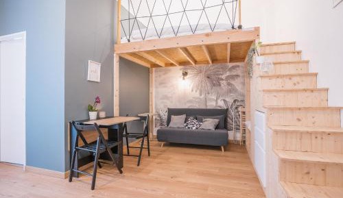 Studio - Split Level