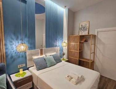 Deluxe King Suite