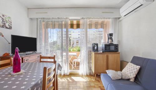 One-Bedroom Apartment - Oceanfront