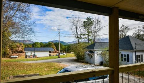 One-Bedroom Vacation Home