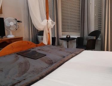 Double Room with Private Bathroom