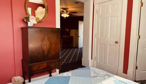 Two-Bedroom Suite