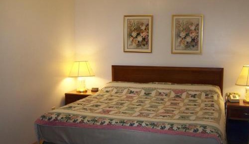 Two-Bedroom Suite