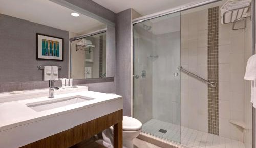 King Room with Sofa Bed - High Floor