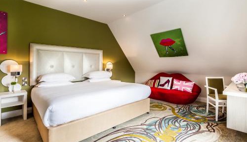 Suite with Garden View