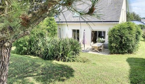 Holiday Home (8 Adults)