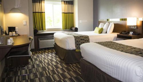 Queen Room with Two Queen Beds - Non-Smoking