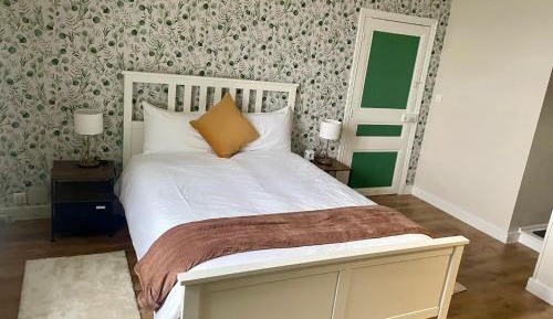 Double Room with Private Bathroom