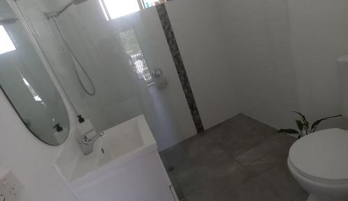 Standard Twin Room with Shared Bathroom