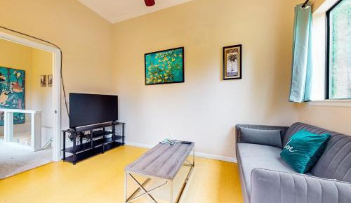 Three Bedroom Apartment