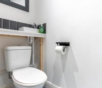 Quadruple Room with Private Bathroom