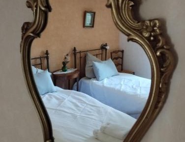 Twin Room with Shower