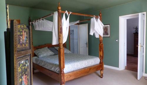 Queen Room with Garden View