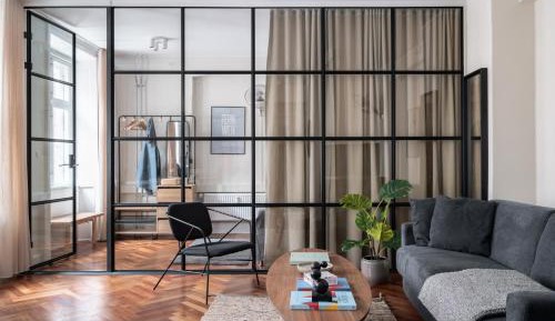 One-Bedroom Apartment - Non-Smoking