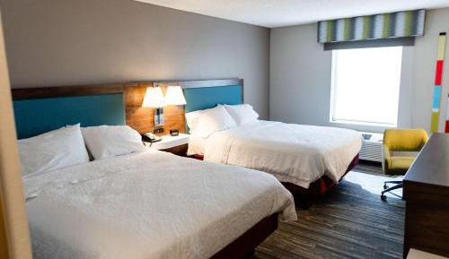 Room with Two Queen Beds - Non-Smoking