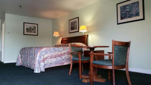 Superior King Room