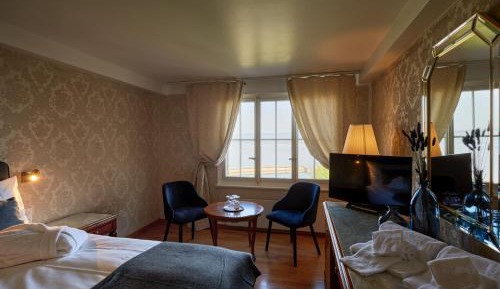 Double Room with Lake View