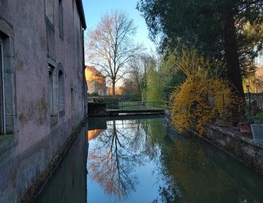 Deluxe Double Room with Shower