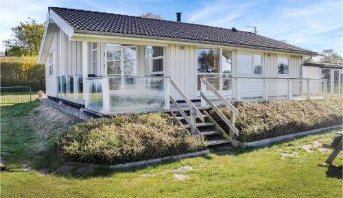 Three-Bedroom Vacation Home 