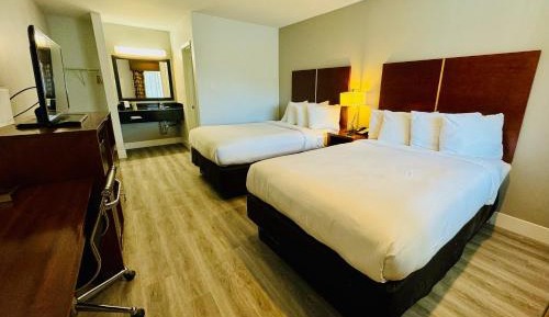 Quadruple Room - Non-Smoking