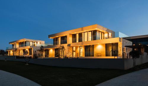 Standard Villa