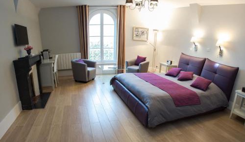 Deluxe Double Room with Shower